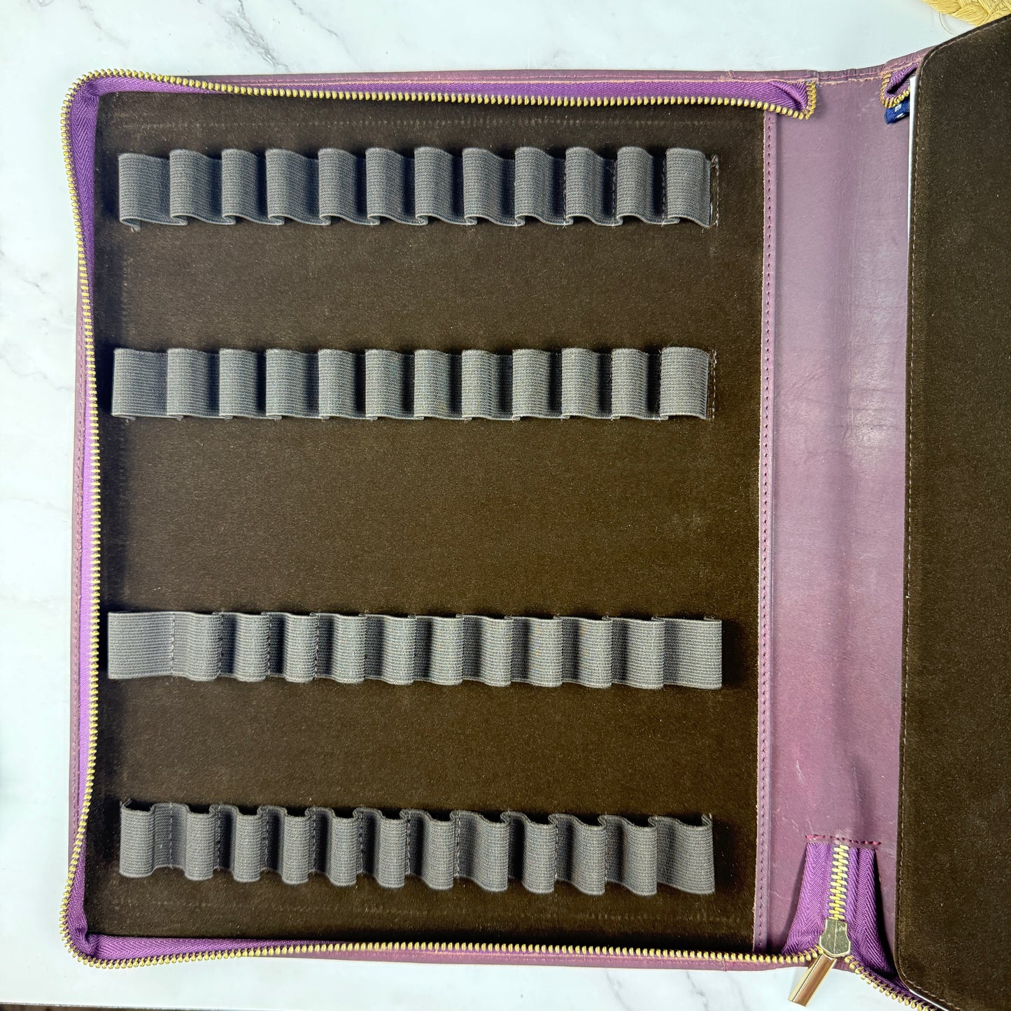 48 Zip Pen Case